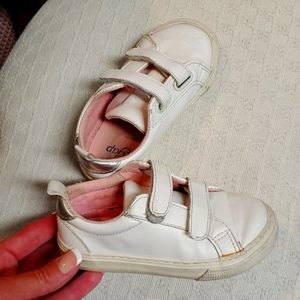 Gap shoes size 8
